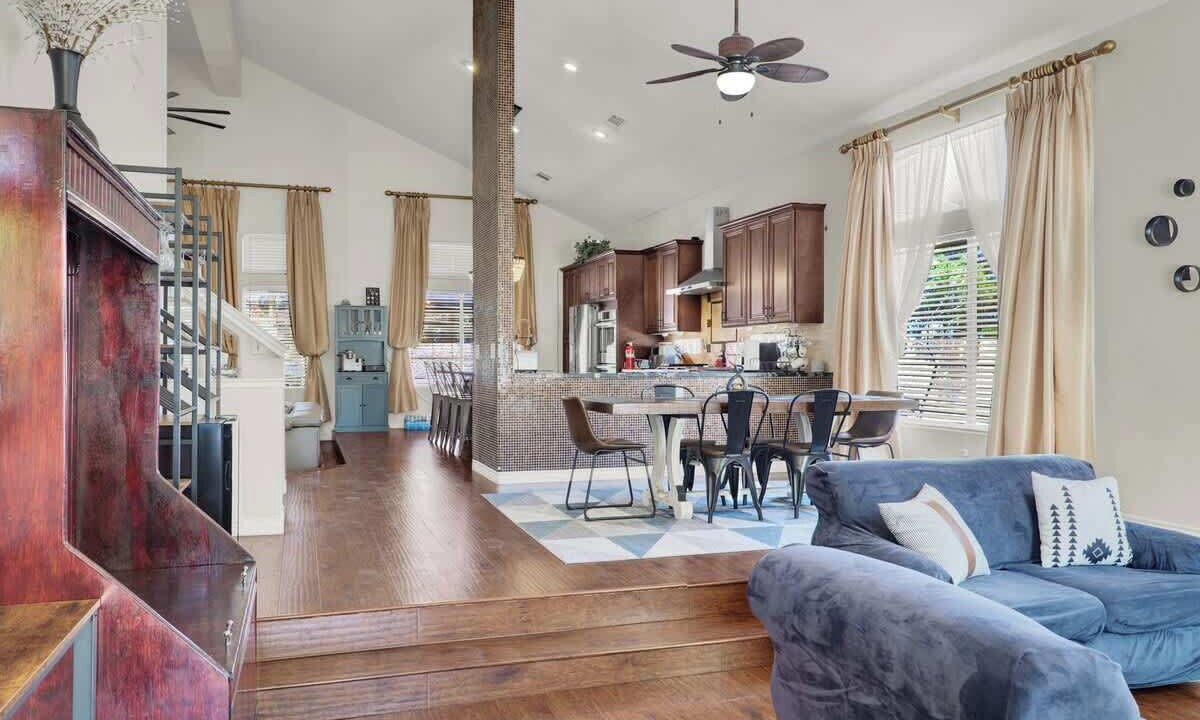 Photo of Bedroom in Silverado Ranch