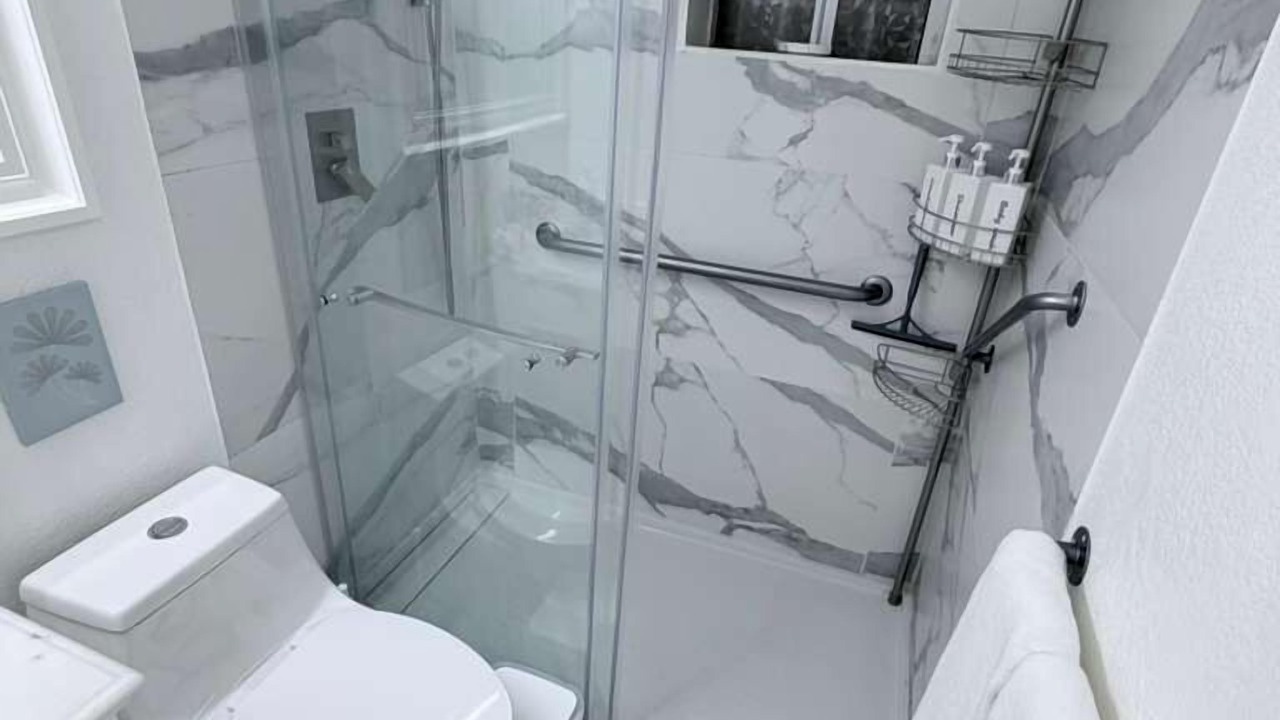 Photo of Bathroom in Gateway District