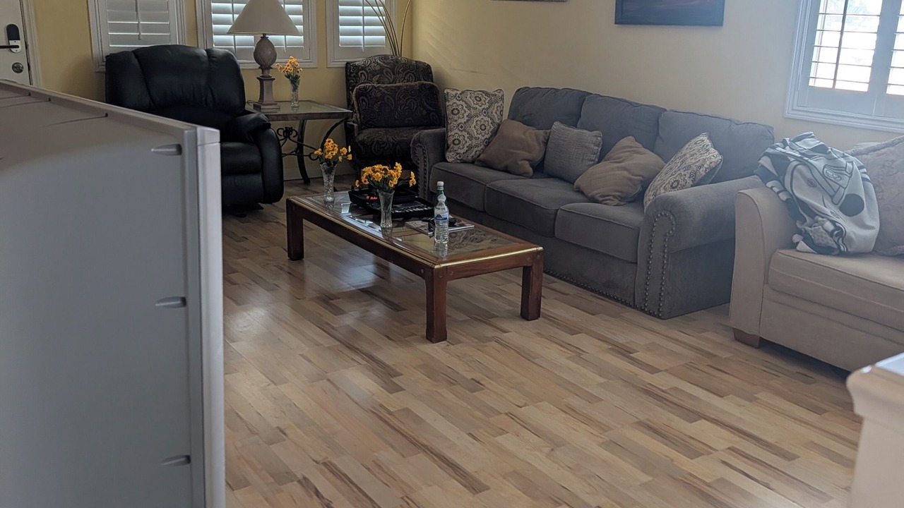 Photo of Livingroom in Spring Valley