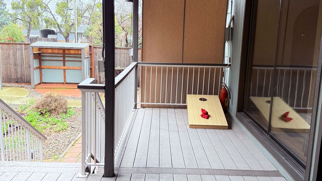 Photo of Patio Balcony in Los Molinos