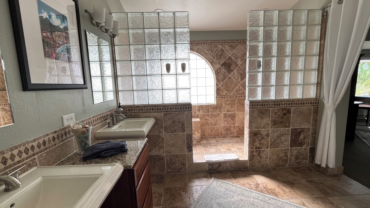 Photo of Bathroom in The Pueblo
