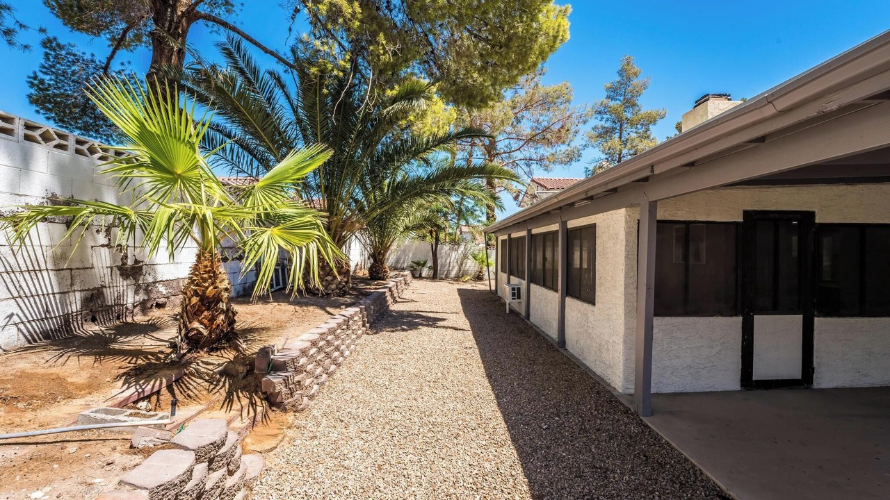 Photo of Outdoor in Paradise