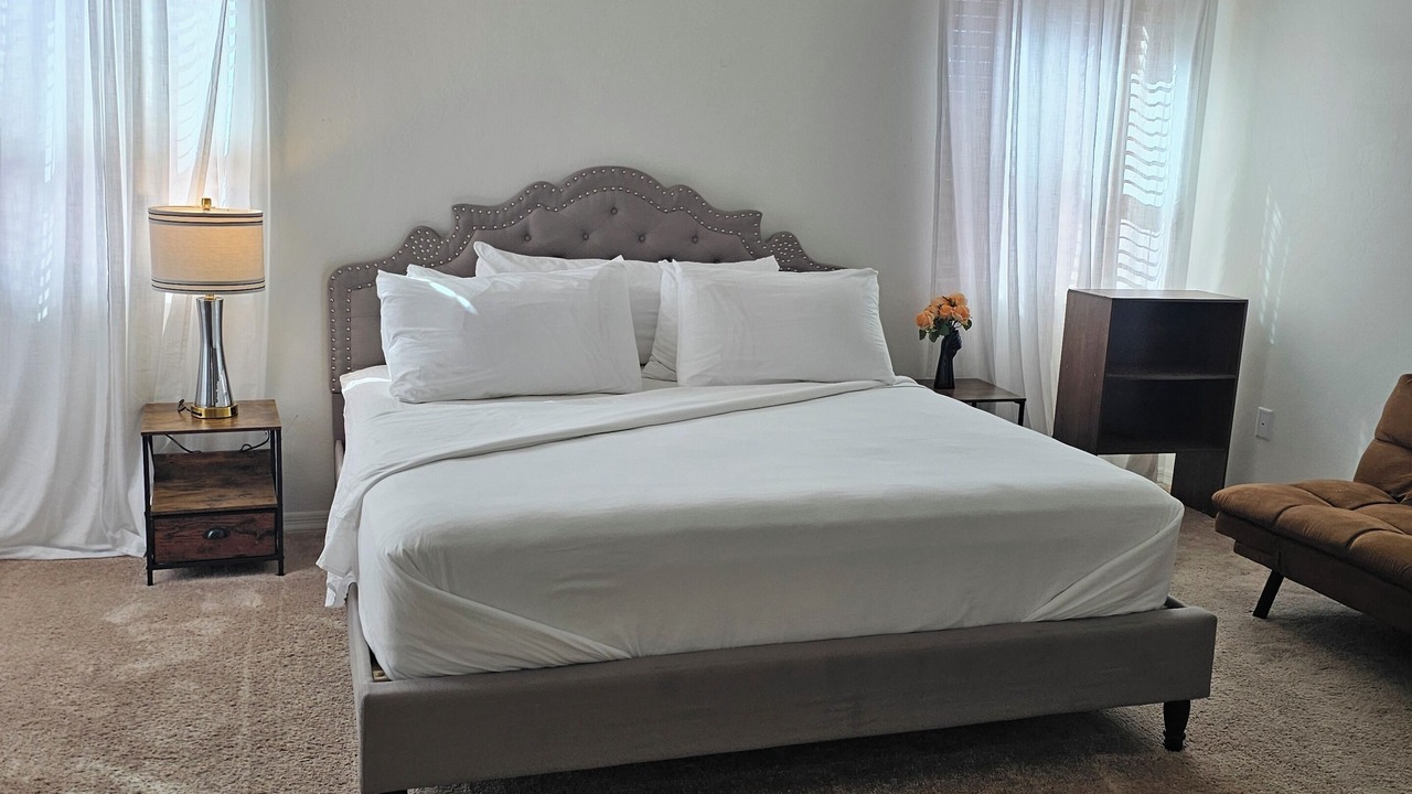 Photo of Bedroom in Coyote Corridor
