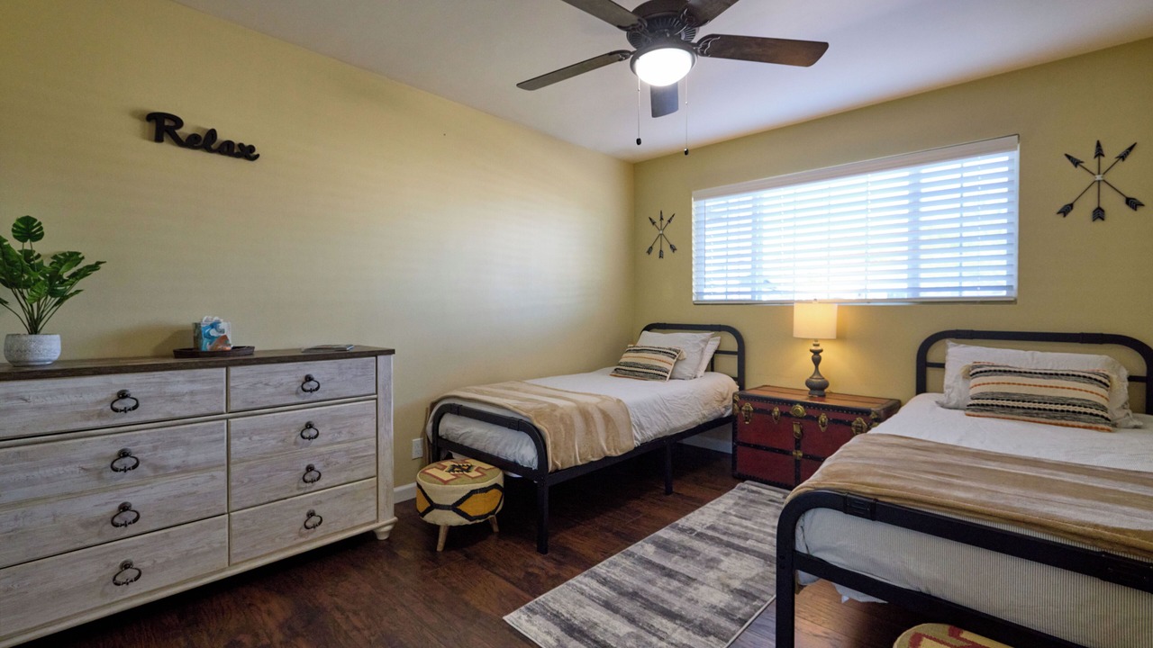 Photo of Bedroom in Papago Parkway