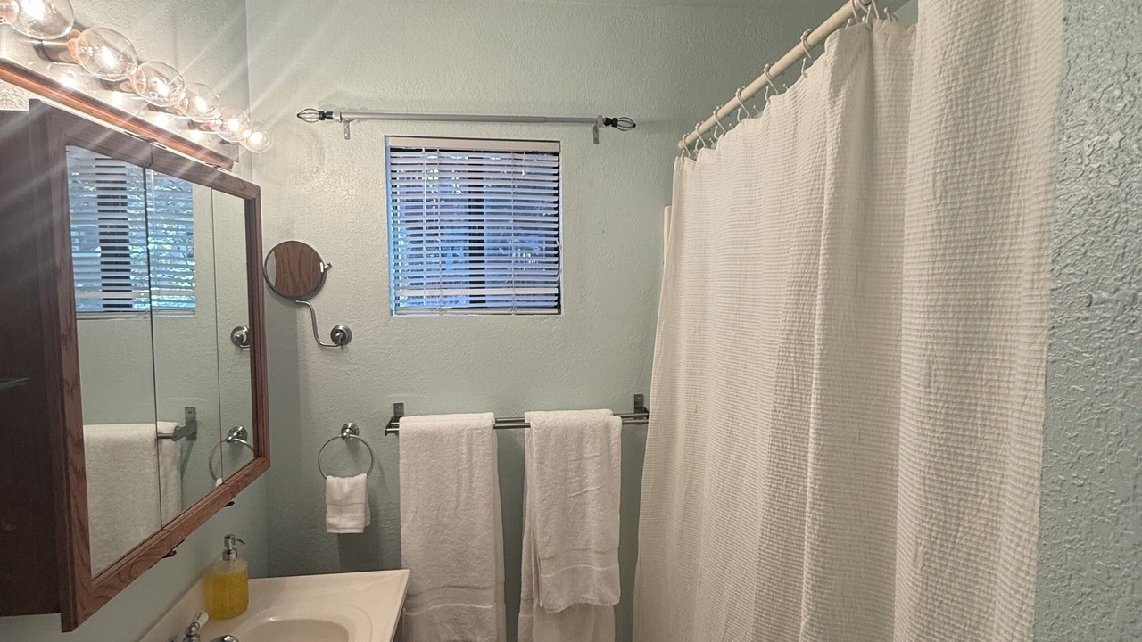 Photo of Bathroom in Arrowhead Villas