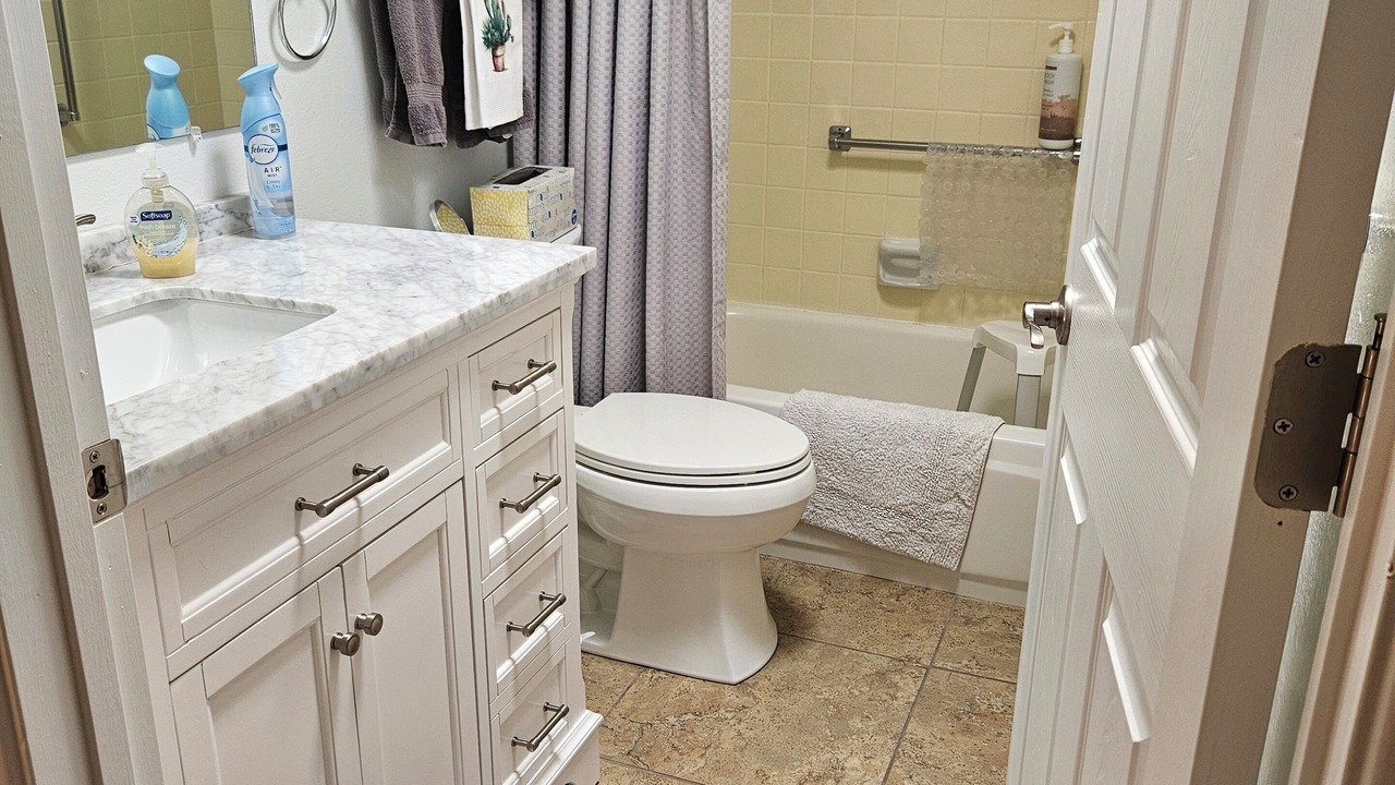 Photo of Bathroom in Colonia De Los Alamos