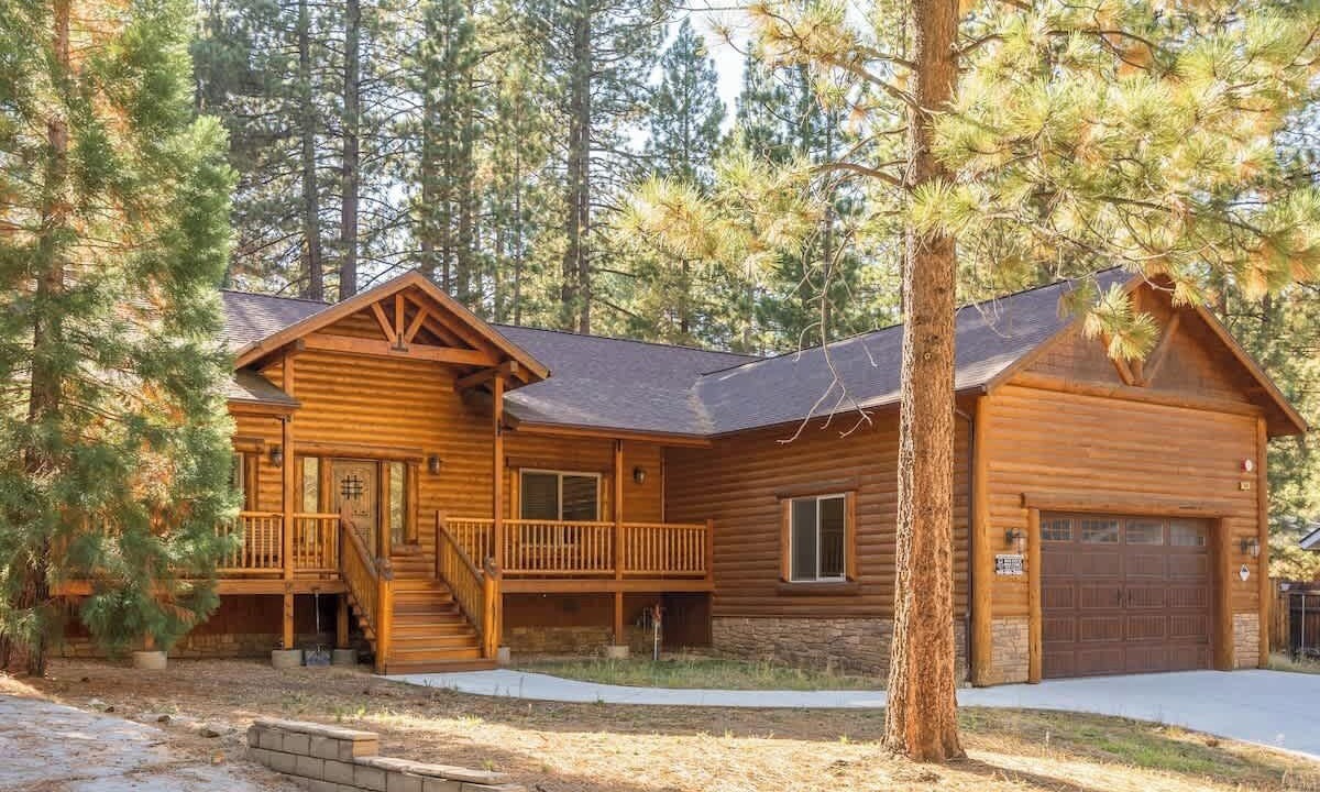Photo of Outdoor in Summit Estates