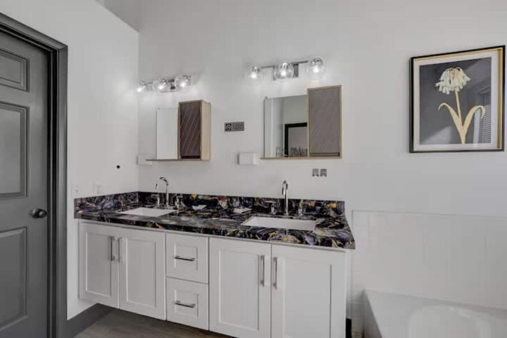 Photo of Bathroom in North Las Vegas