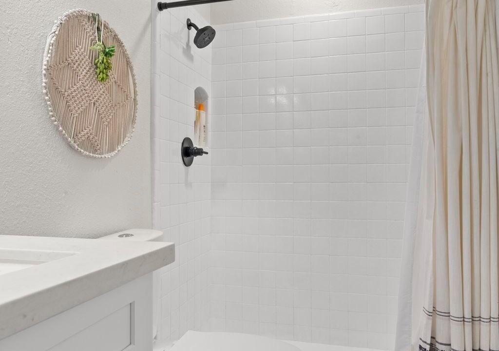 Photo of Bathroom in Glendale