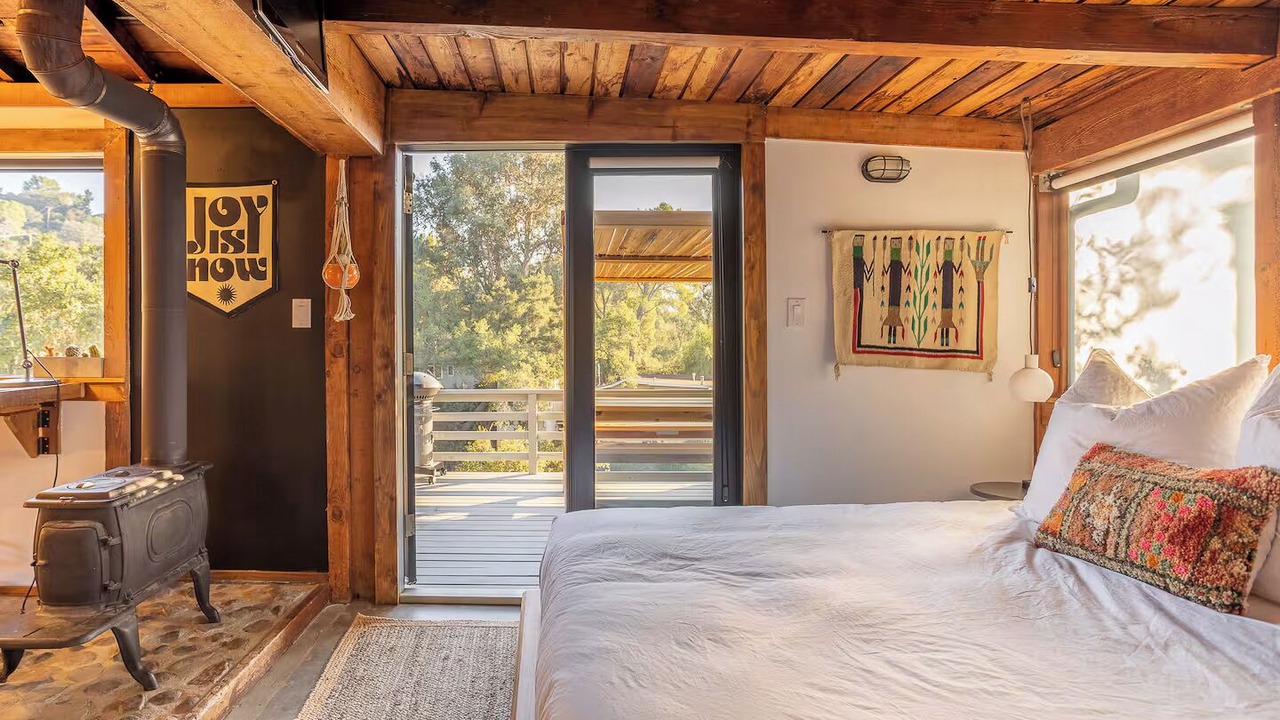 Photo of Bedroom in Topanga