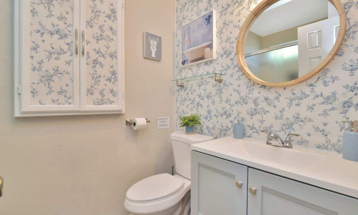 Photo of Bathroom in Cottonwood-Verde Village