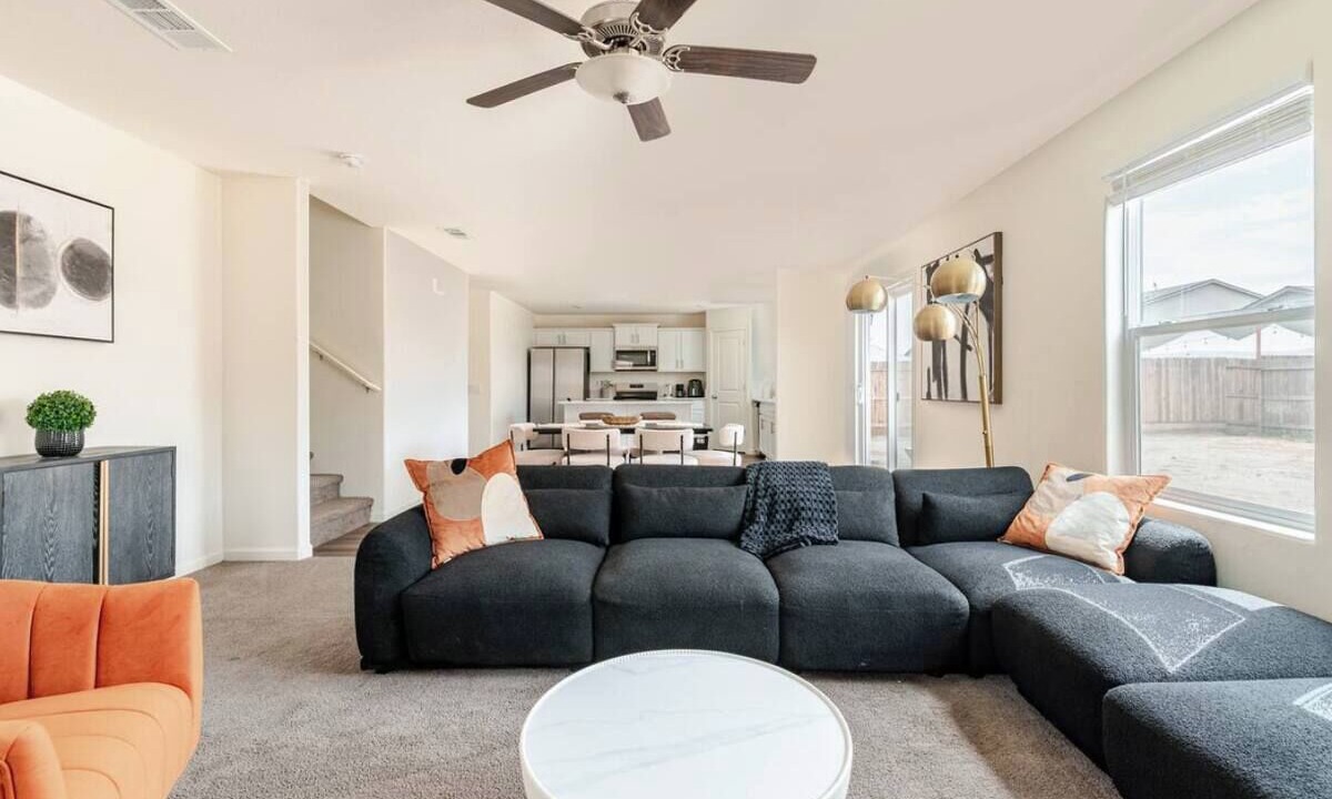 Photo of Livingroom in Pumpkin Center