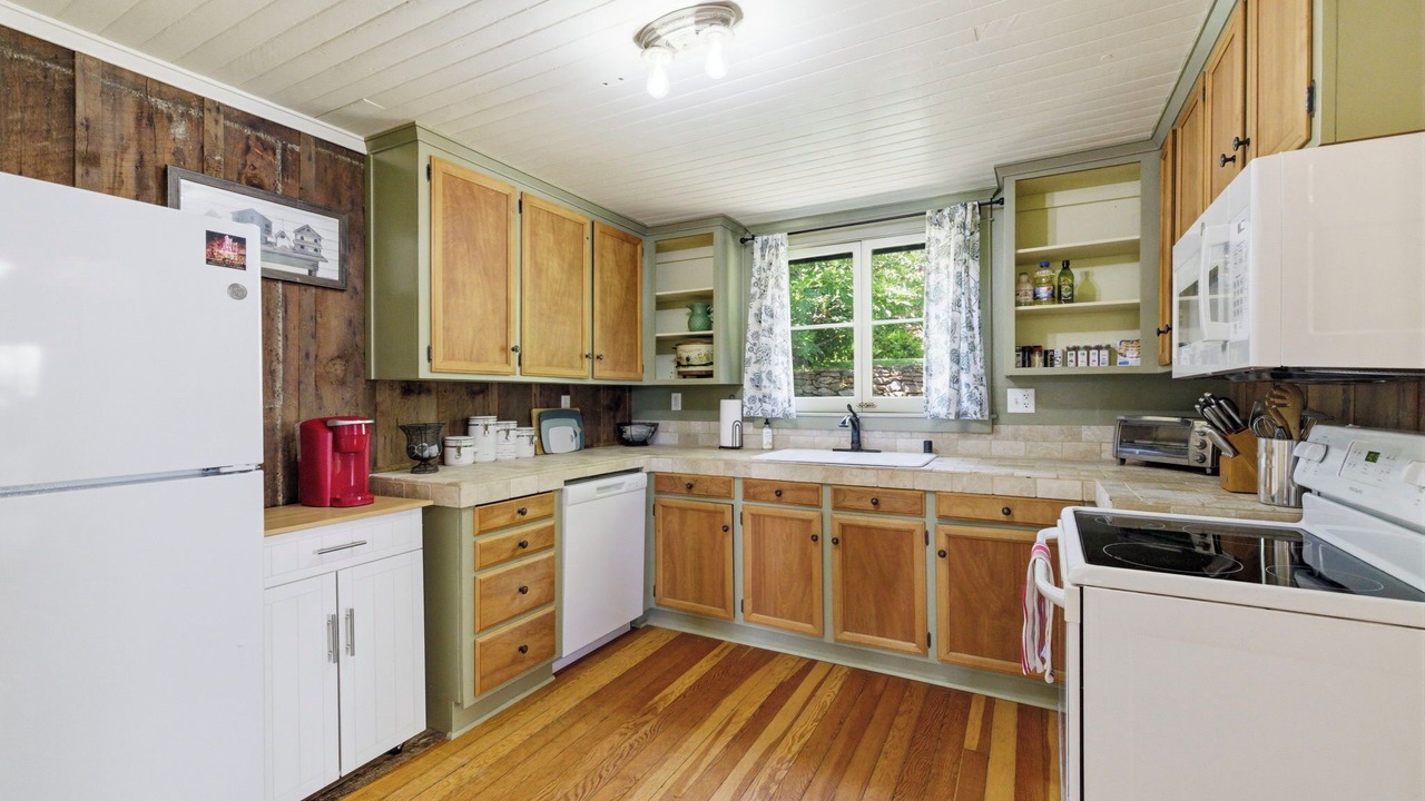 Photo of Kitchen in Angels Camp