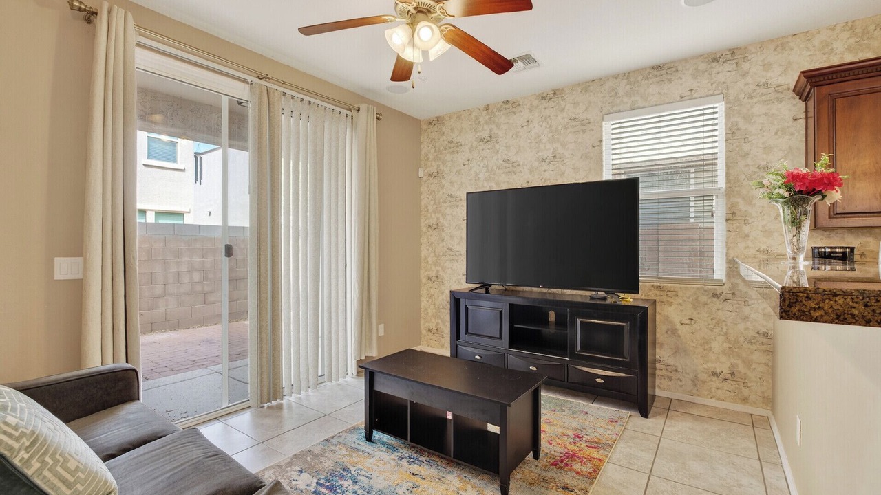 Photo of Livingroom in Avondale