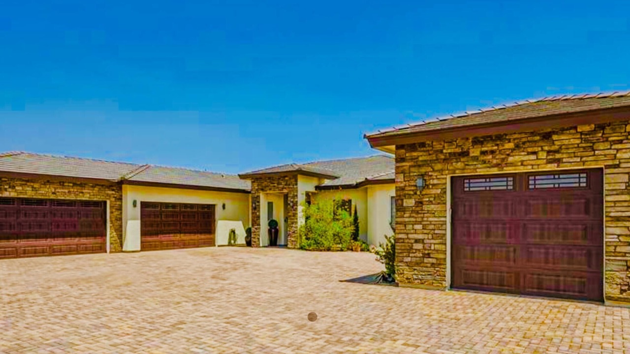 Photo of Outdoor in Foothills