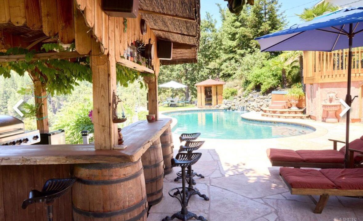 Photo of Patio Balcony in Redwood Valley