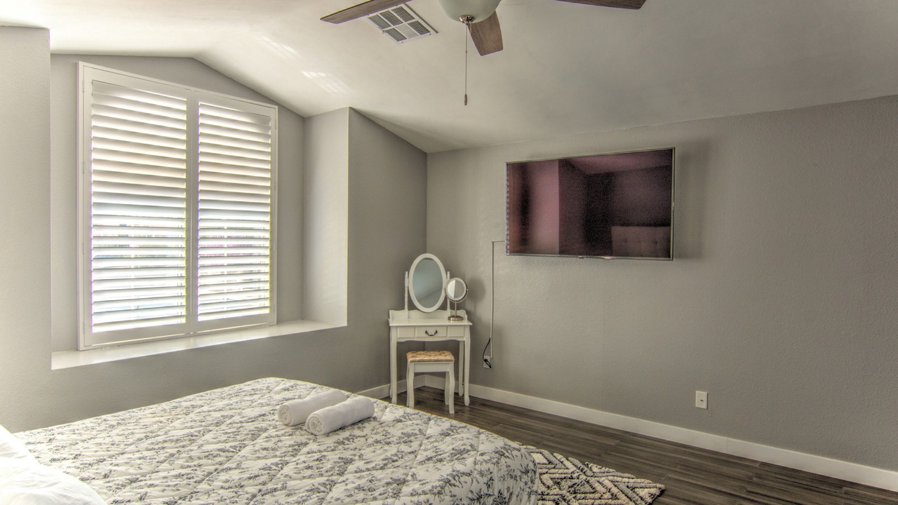 Photo of Bedroom in Green Valley