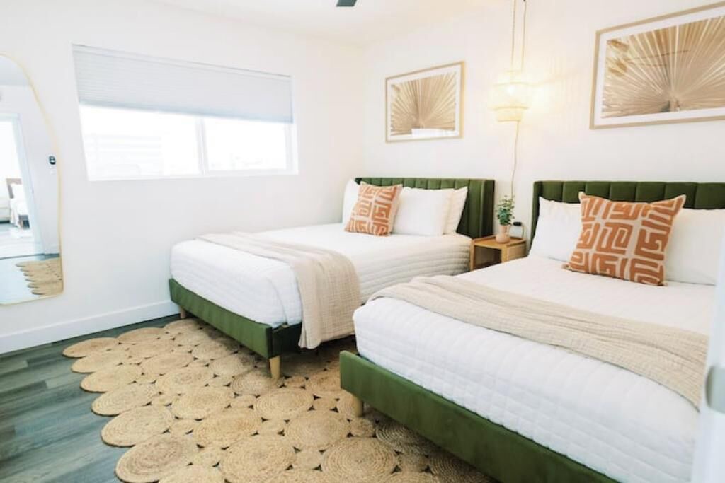 Photo of Bedroom in Scottsdale Estates Six