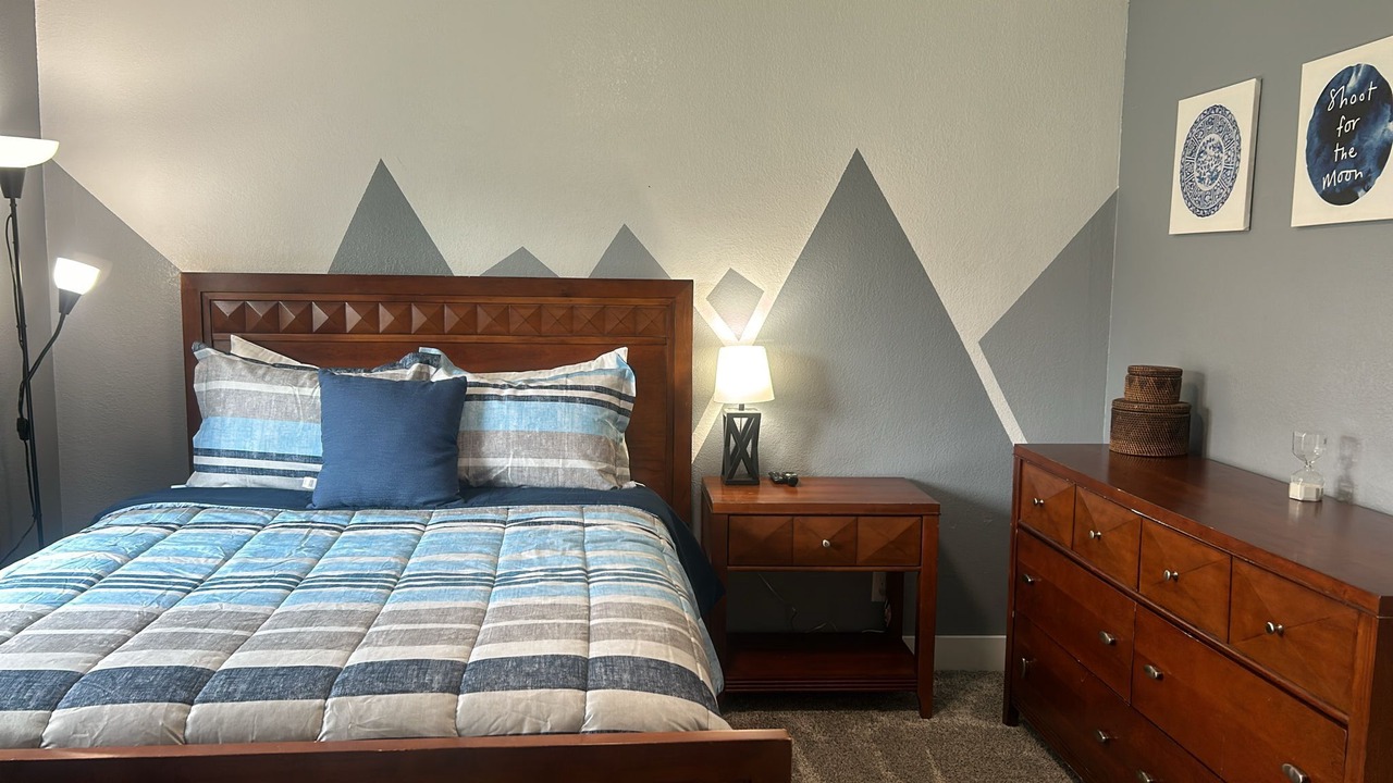 Photo of Bedroom in Townsite