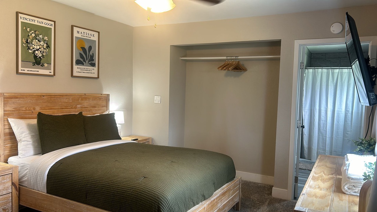Photo of Bedroom in Townsite
