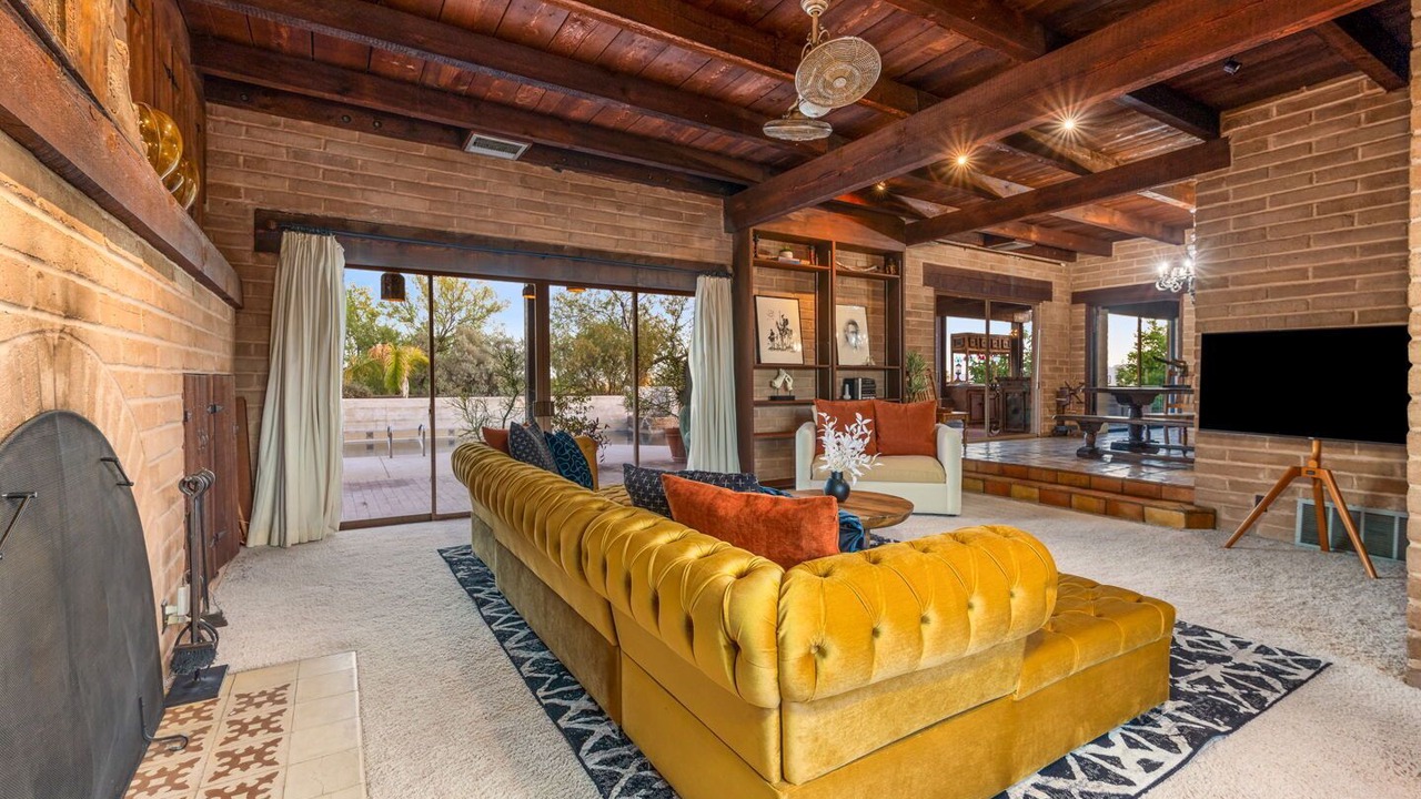 Photo of Livingroom in Casas Adobes