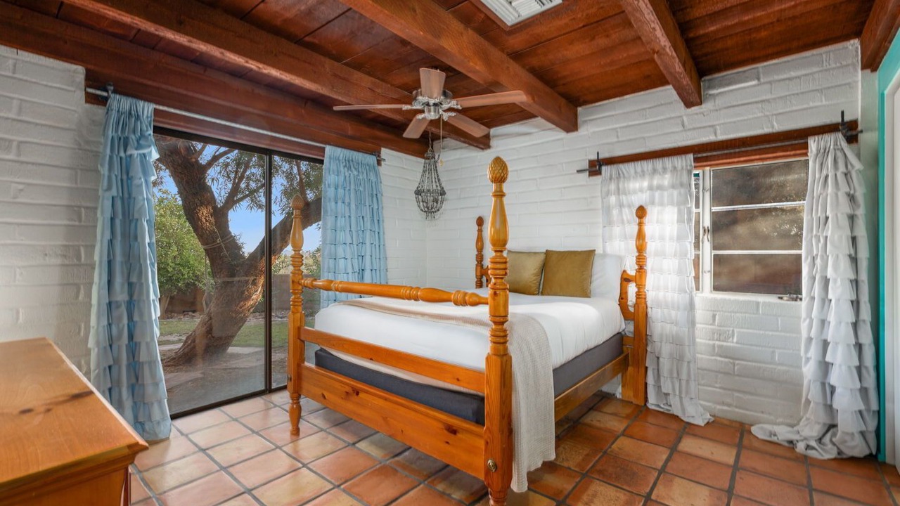 Photo of Bedroom in Casas Adobes