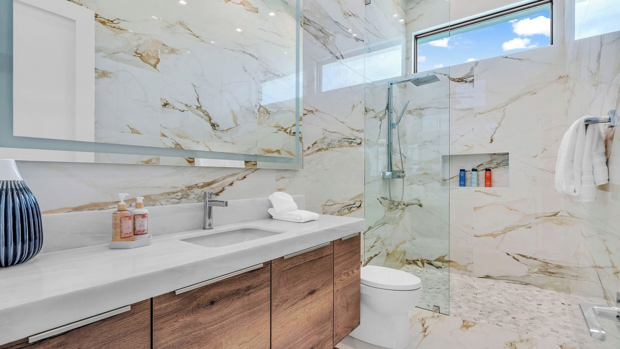 Photo of Bathroom in Indio