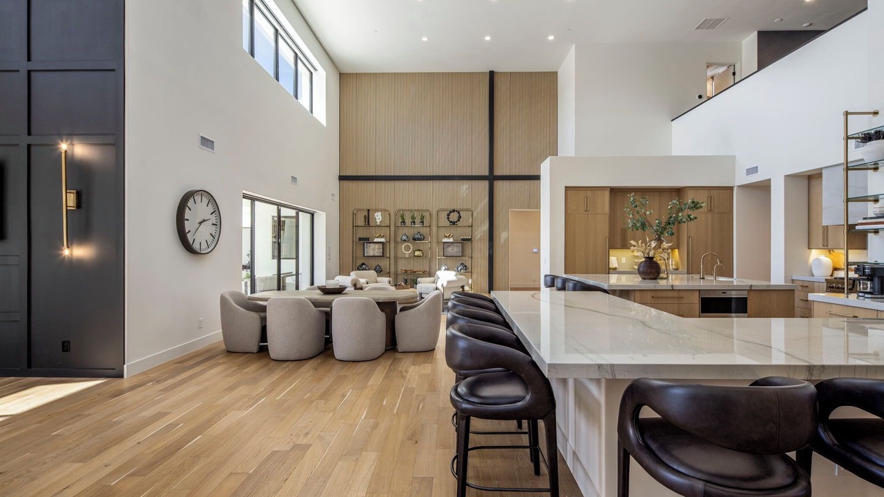 Photo of Others in La Tierra Estates