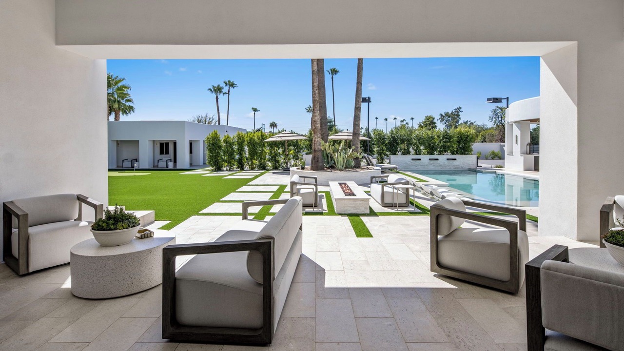 Photo of Others in La Tierra Estates