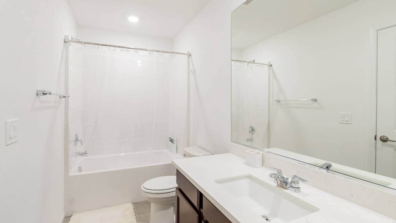 Photo of Bathroom in Sovana