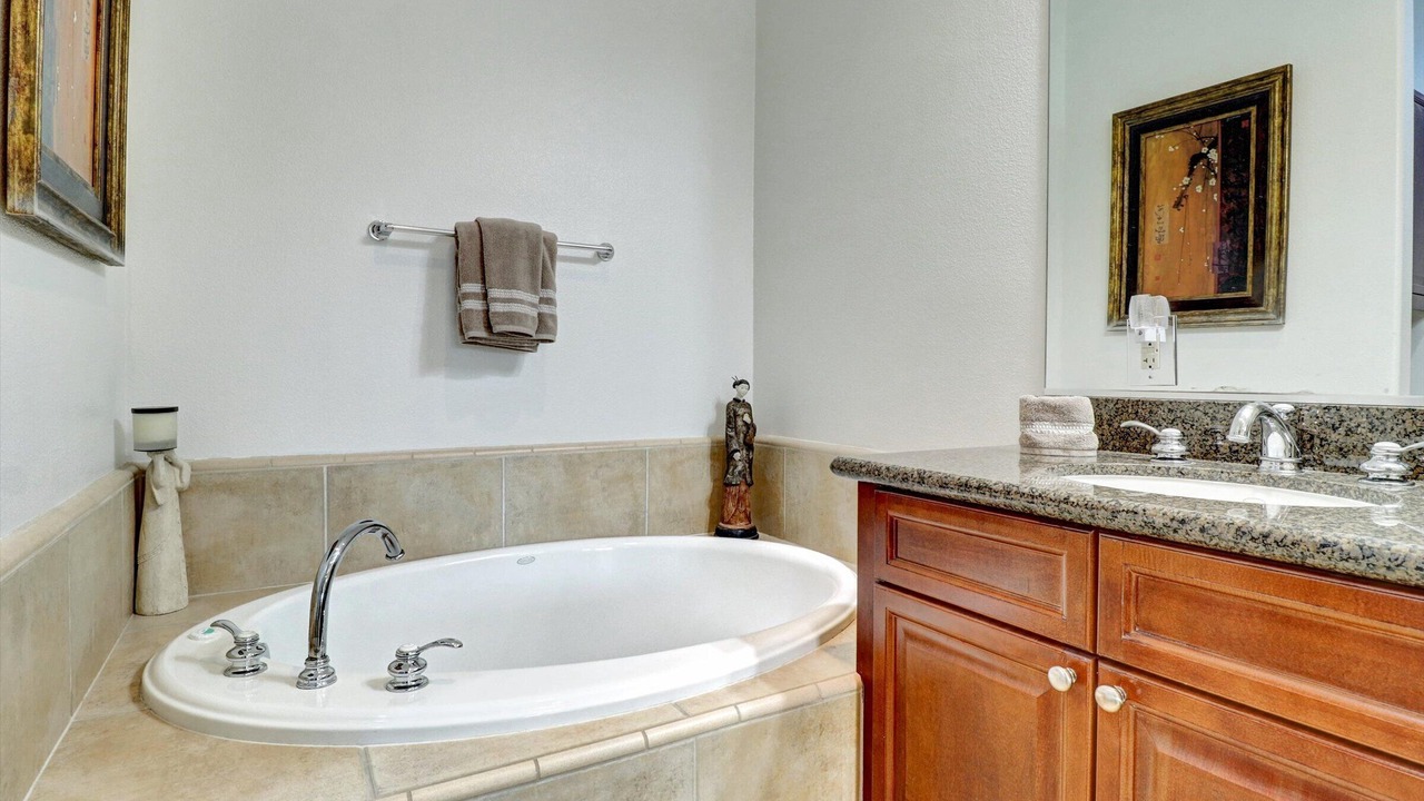 Photo of Bathroom in La Quinta