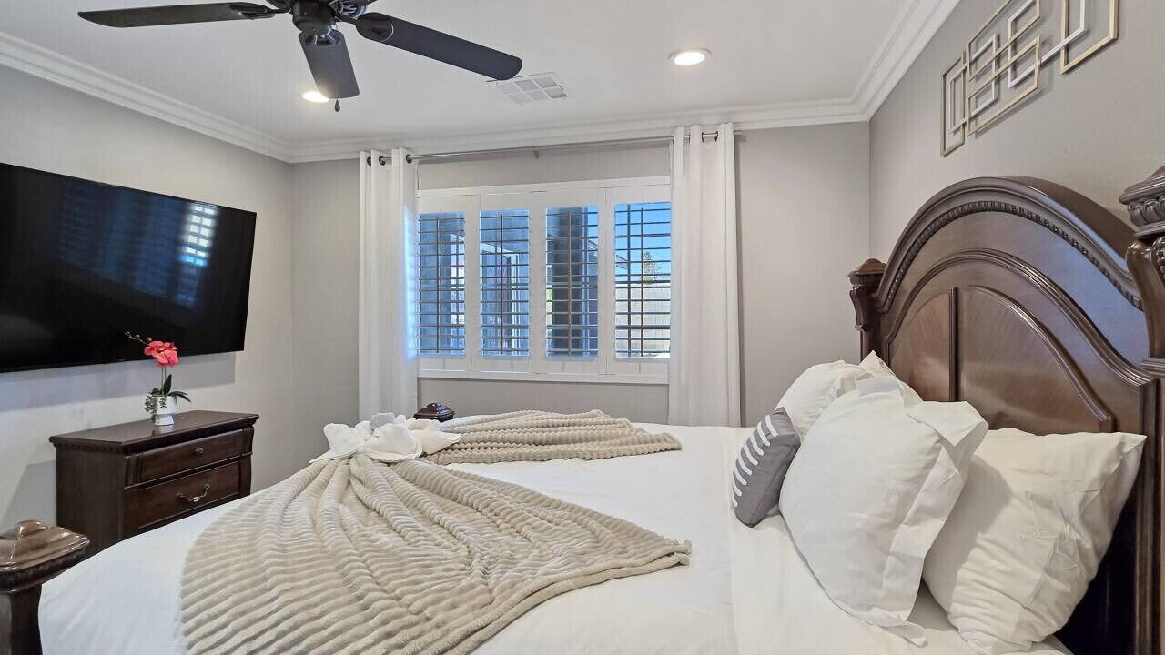 Photo of Bedroom in Spring Valley
