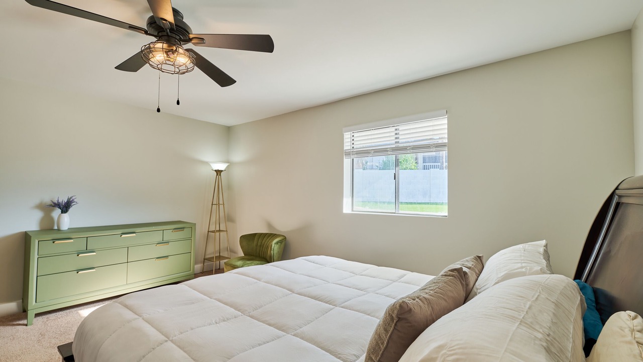 Photo of Bedroom in East Mesa