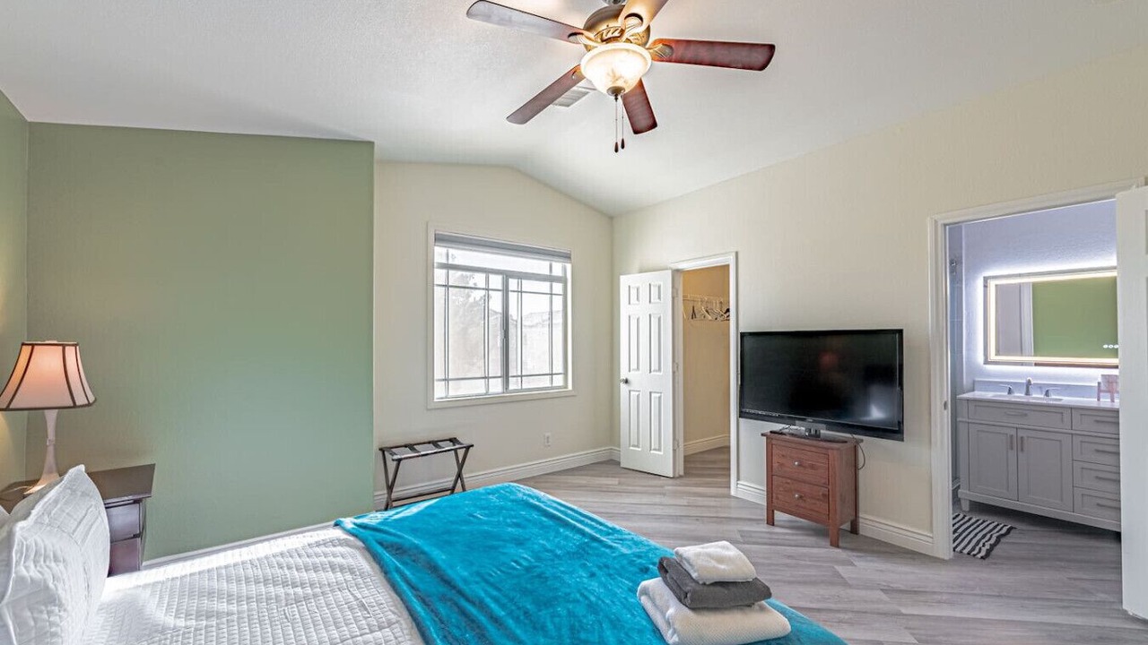 Photo of Bedroom in Silverado Ranch