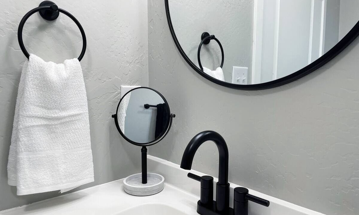 Photo of Bathroom in Visalia