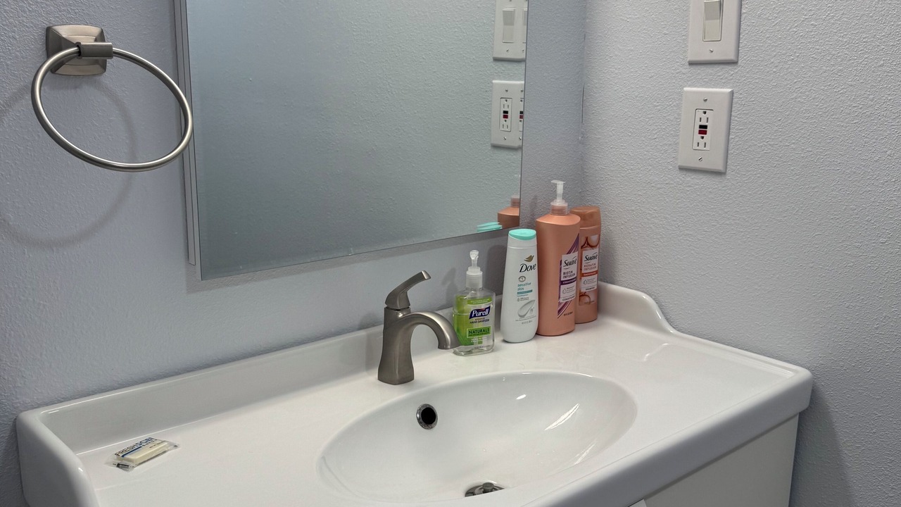 Photo of Bathroom in La Sierra Hills