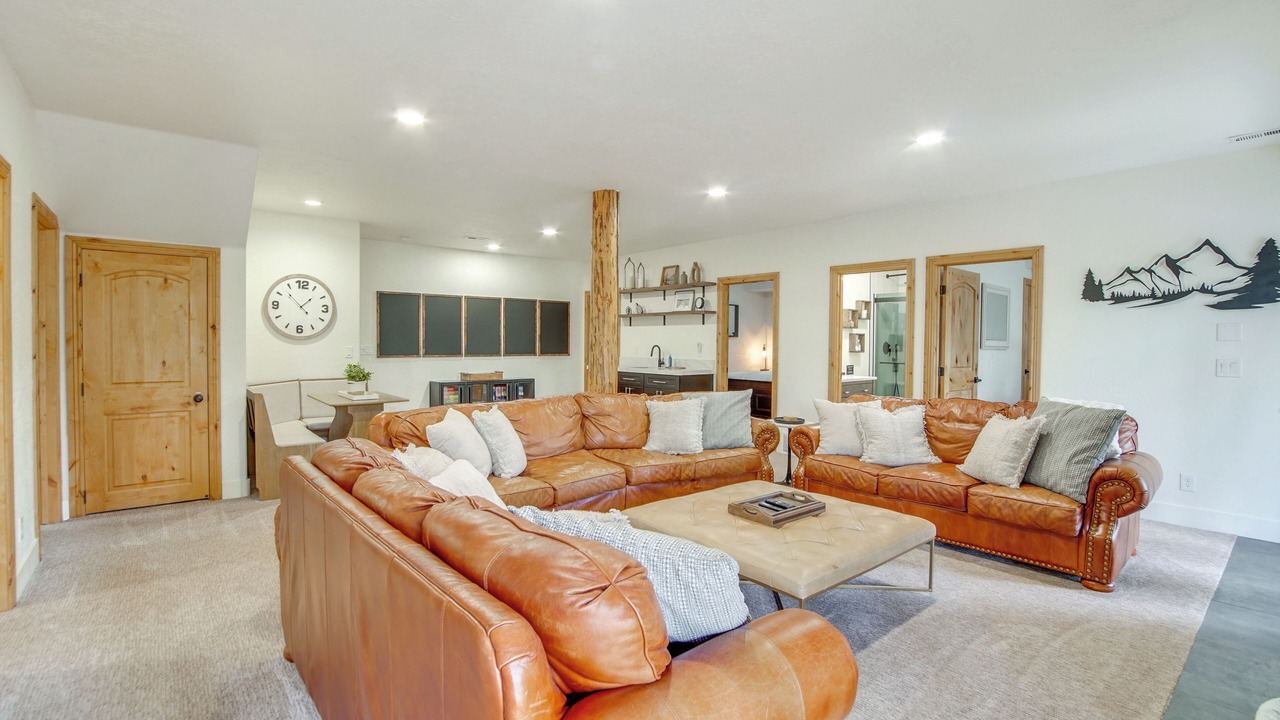 Photo of Livingroom in Steam Engine Meadows