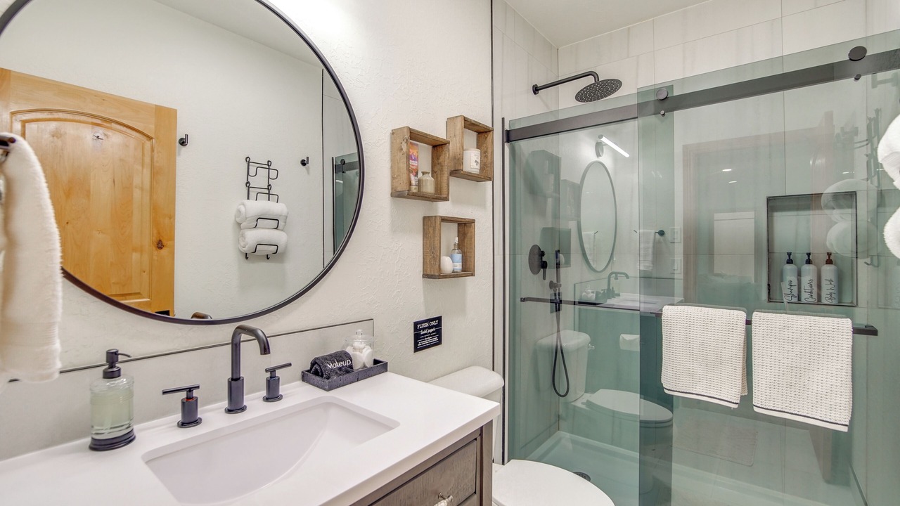 Photo of Bathroom in Steam Engine Meadows