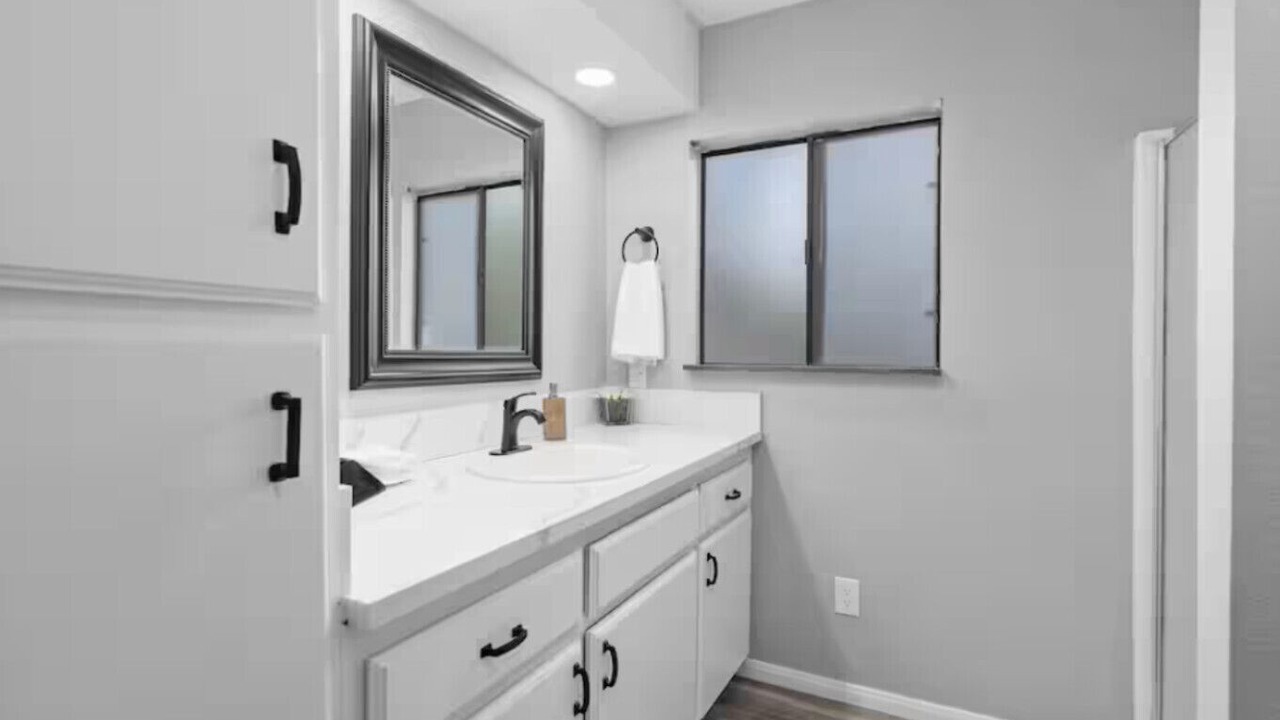 Photo of Bathroom in Valley Center
