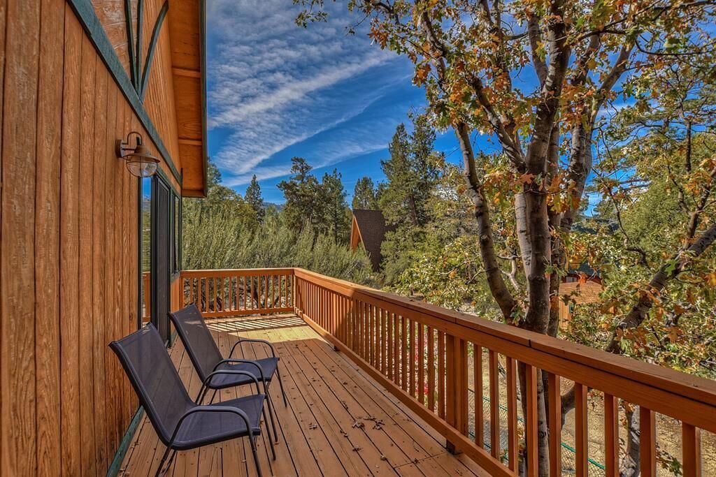 Photo of Patio Balcony in Upper Moonridge