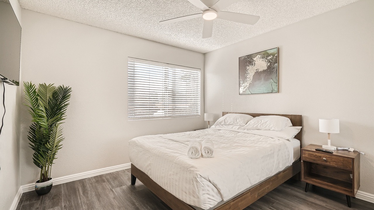 Photo of Bedroom in Spring Valley