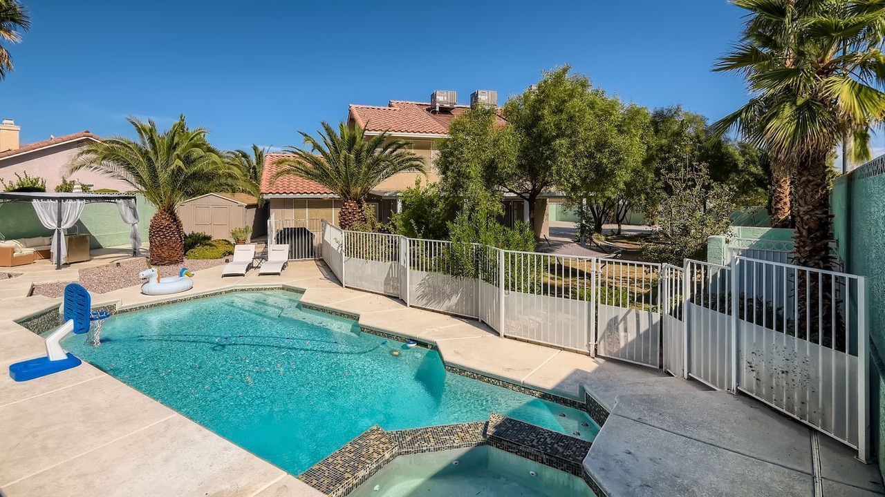 Photo of Outdoor in Canyon Gate