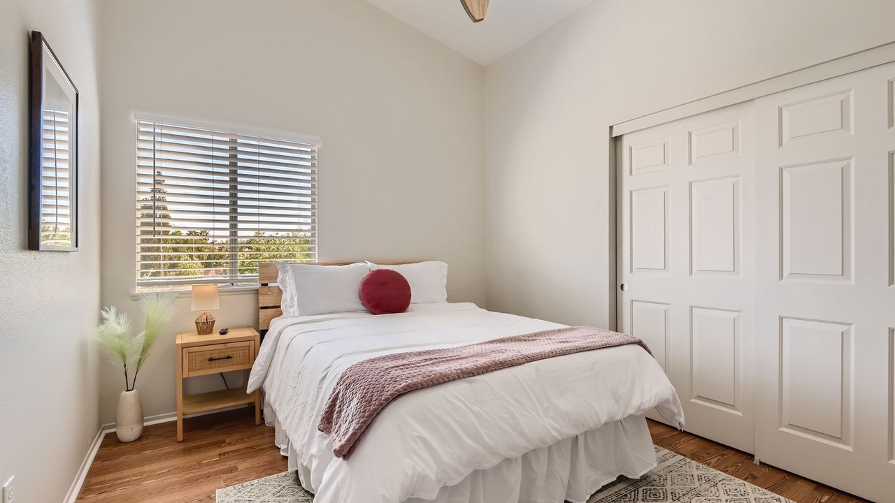 Photo of Bedroom in Canyon Gate