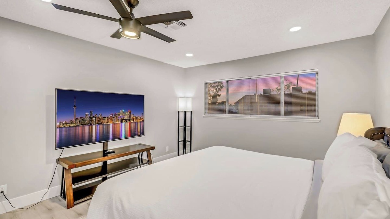 Photo of Bedroom in Chinatown