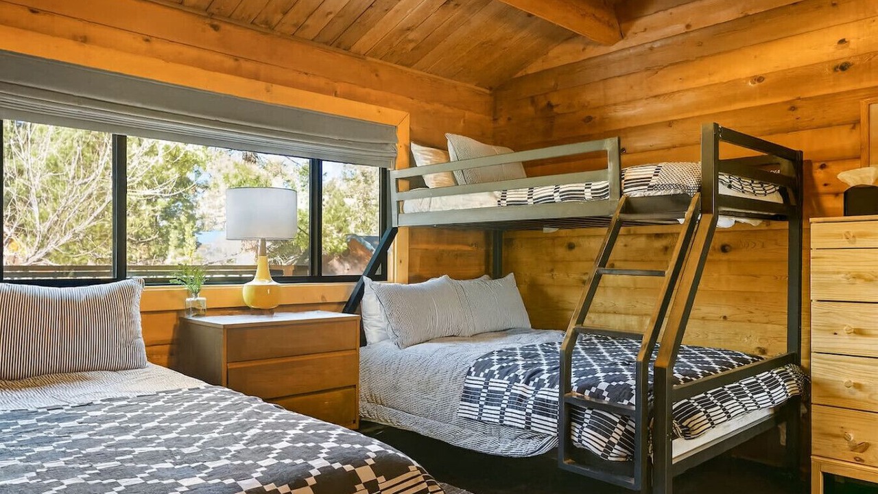 Photo of Bedroom in Eagle Mountain Estates