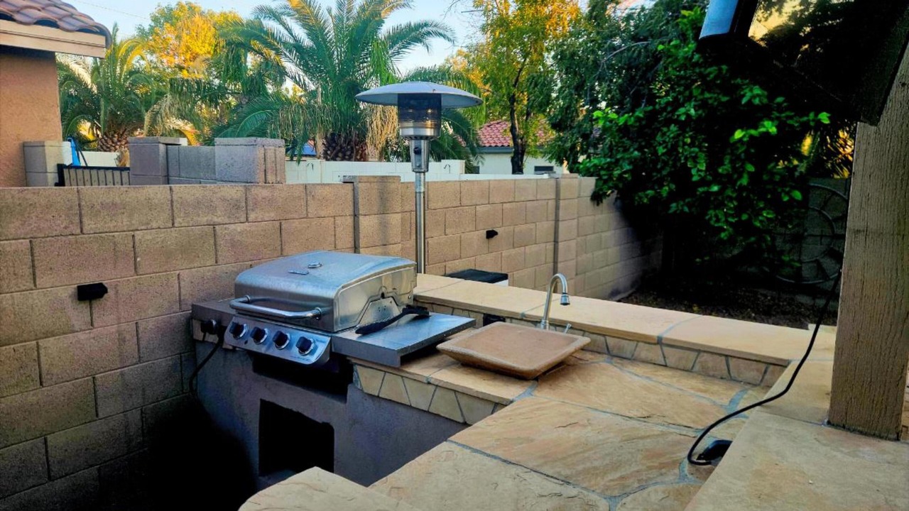 Photo of Patio Balcony in Desert View