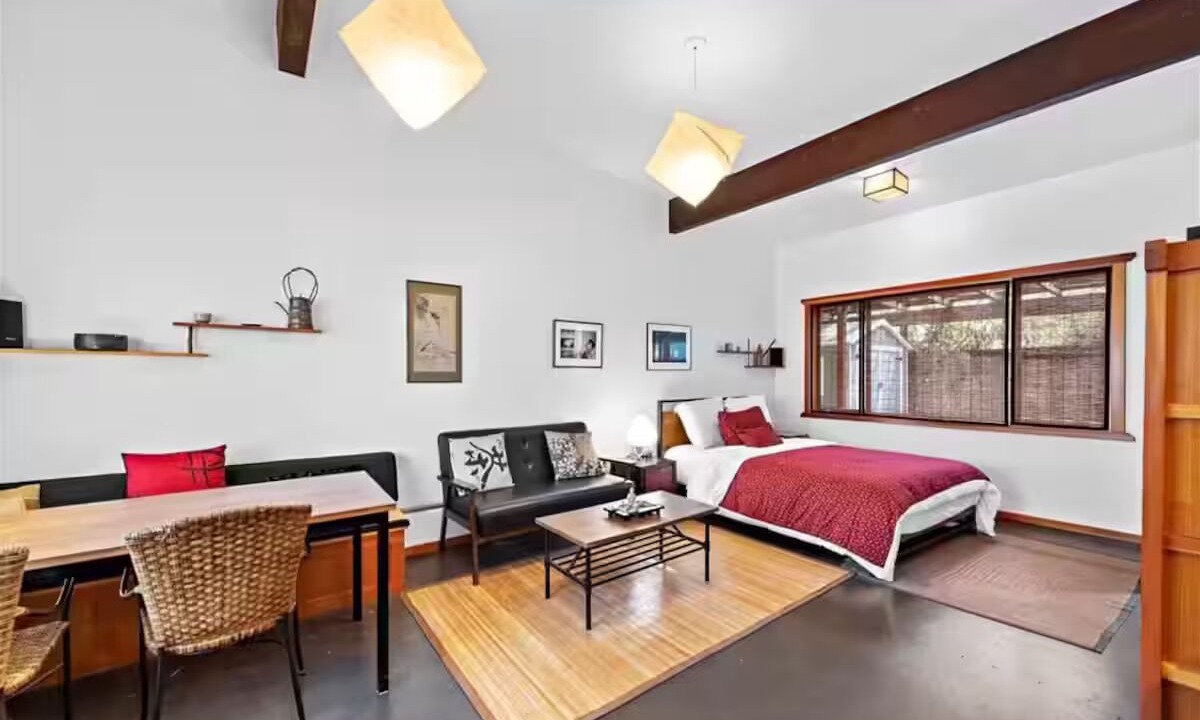 Photo of Bedroom in Brentwood