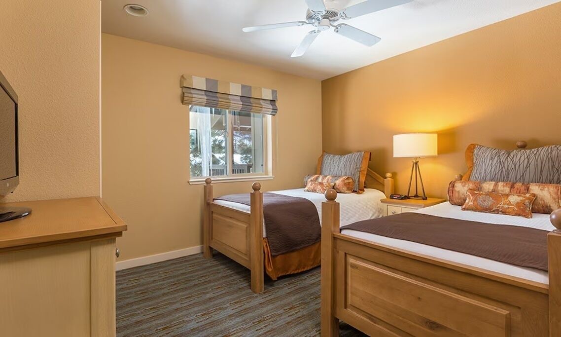 Photo of Bedroom in Round Hill Village