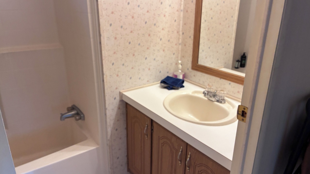Photo of Bathroom in Wofford Heights