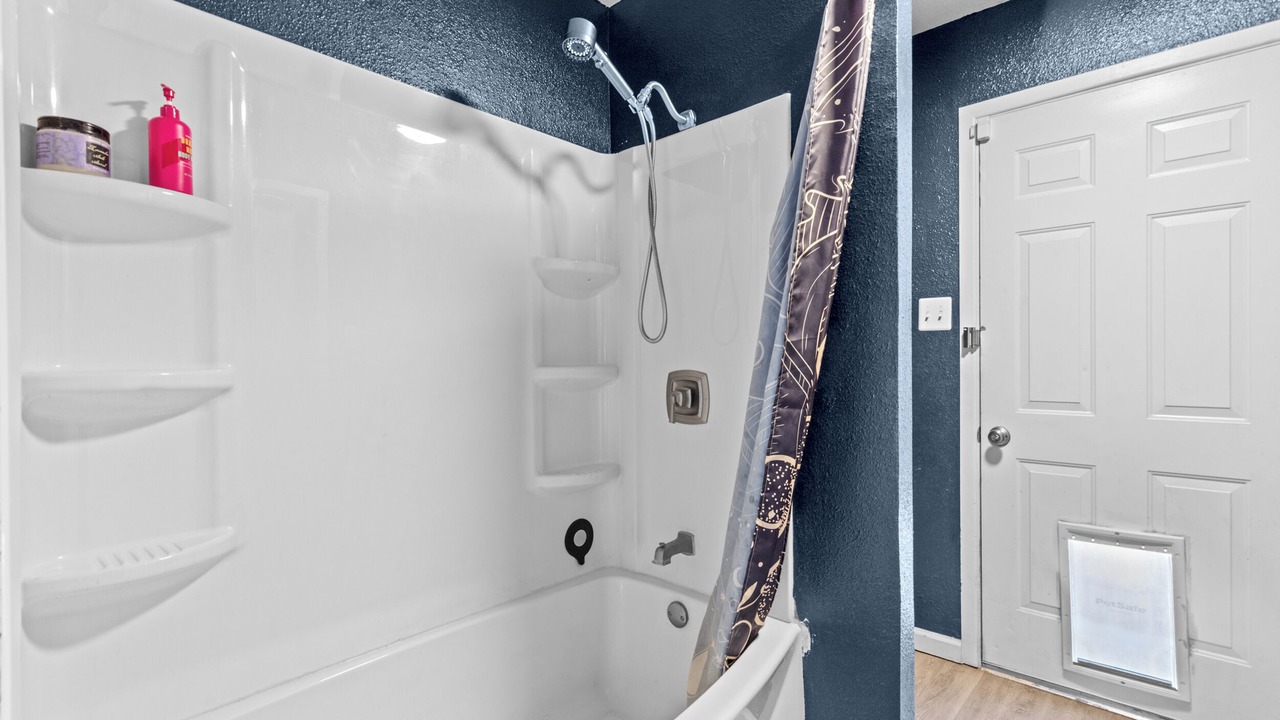 Photo of Bathroom in Charleston Preservation